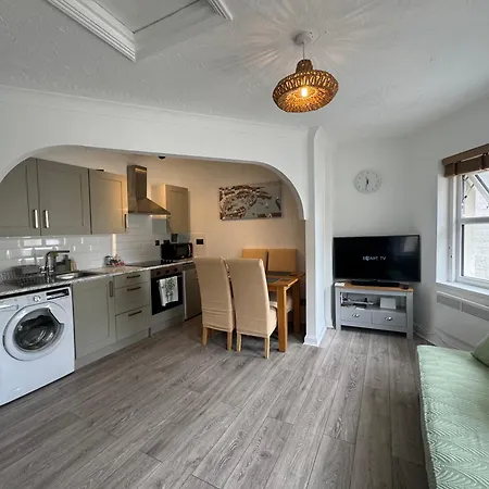 Purbeck Inn Entire Apartment In Bournemouth Town Centre Esterno foto